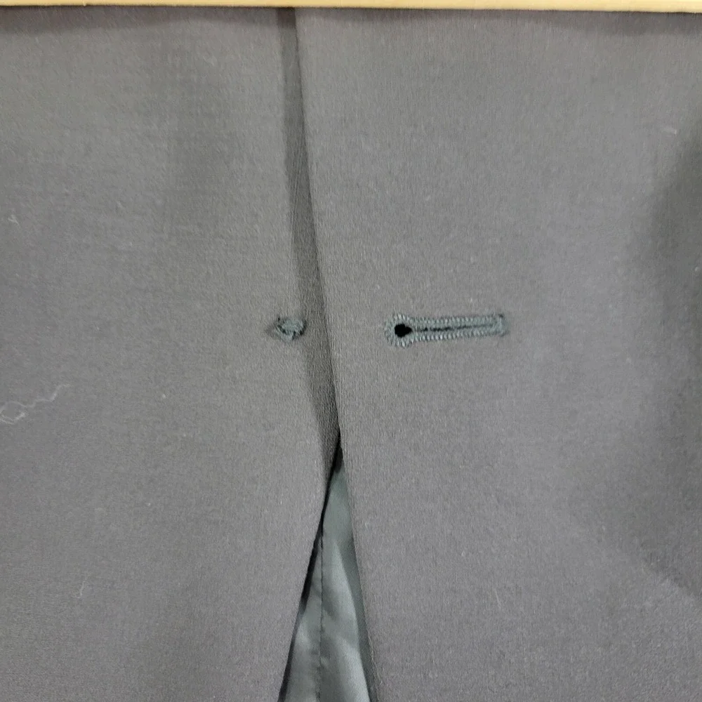Calvin Klein Men's Tuxedo Jacket MAIN Two Button Black Wool Blend‎ 38R NEW